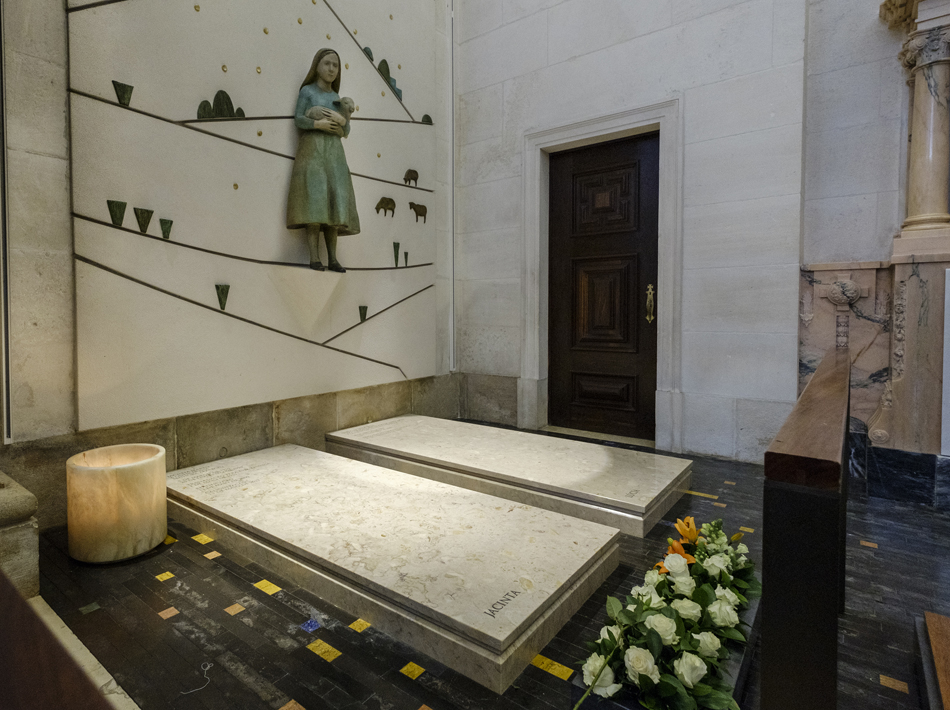 Basilica N. Sra. Do Rosário de Fátima (3) Basilica N. Sra. Do Rosário de Fátima (3)